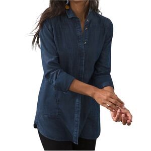 Chico's Denim Blue Tunic Top, Soft Tencel* Fabric.  Flattering